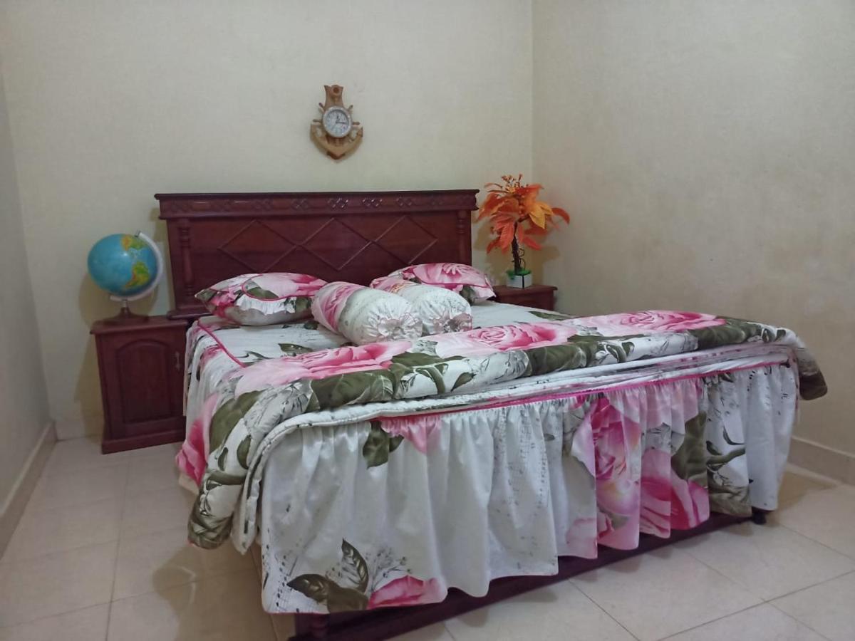 Fermana Homestay Painan ภายนอก รูปภาพ
